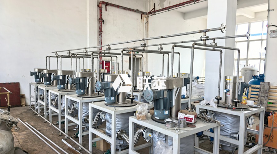 浙江医药厂应用LC-250型离心萃取机