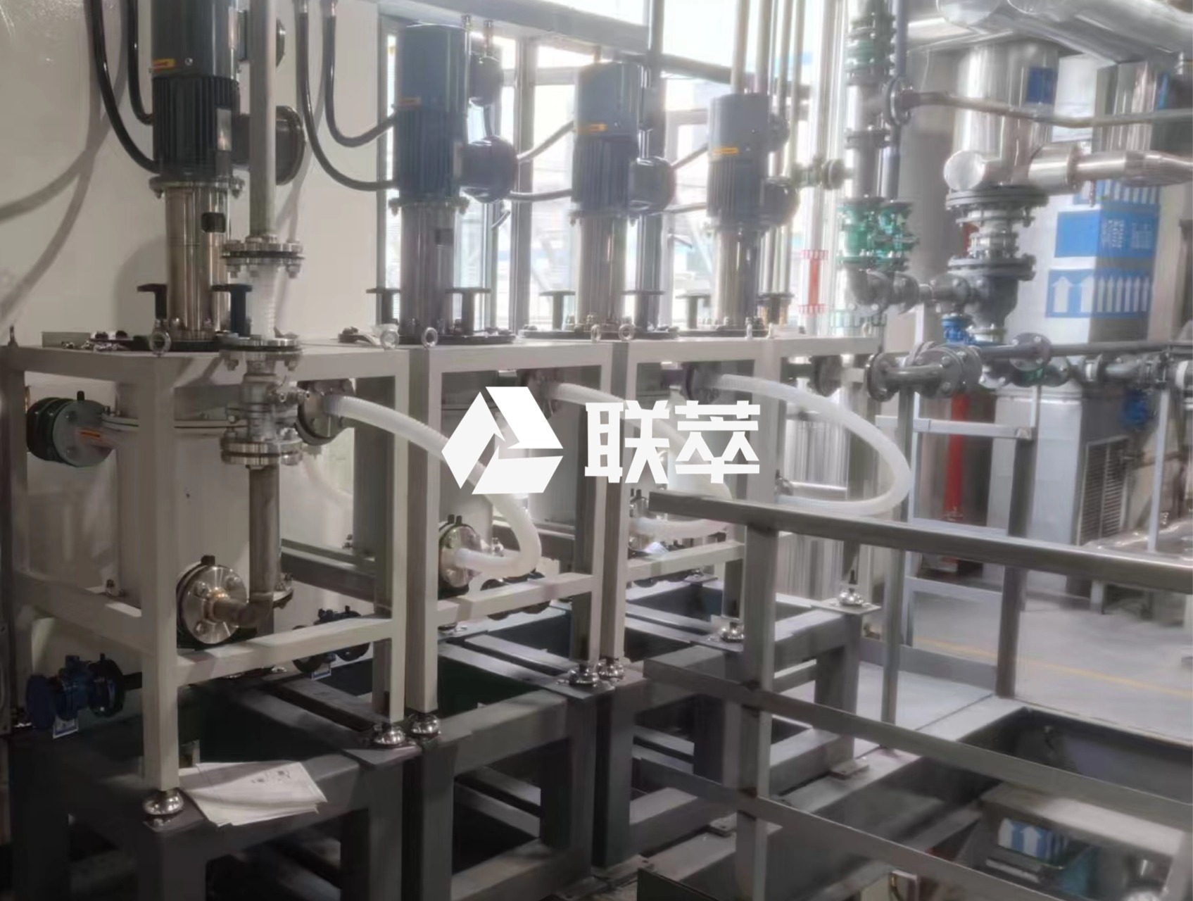 氯酚废水处理新突破：山东联萃离心萃取机的创新应用