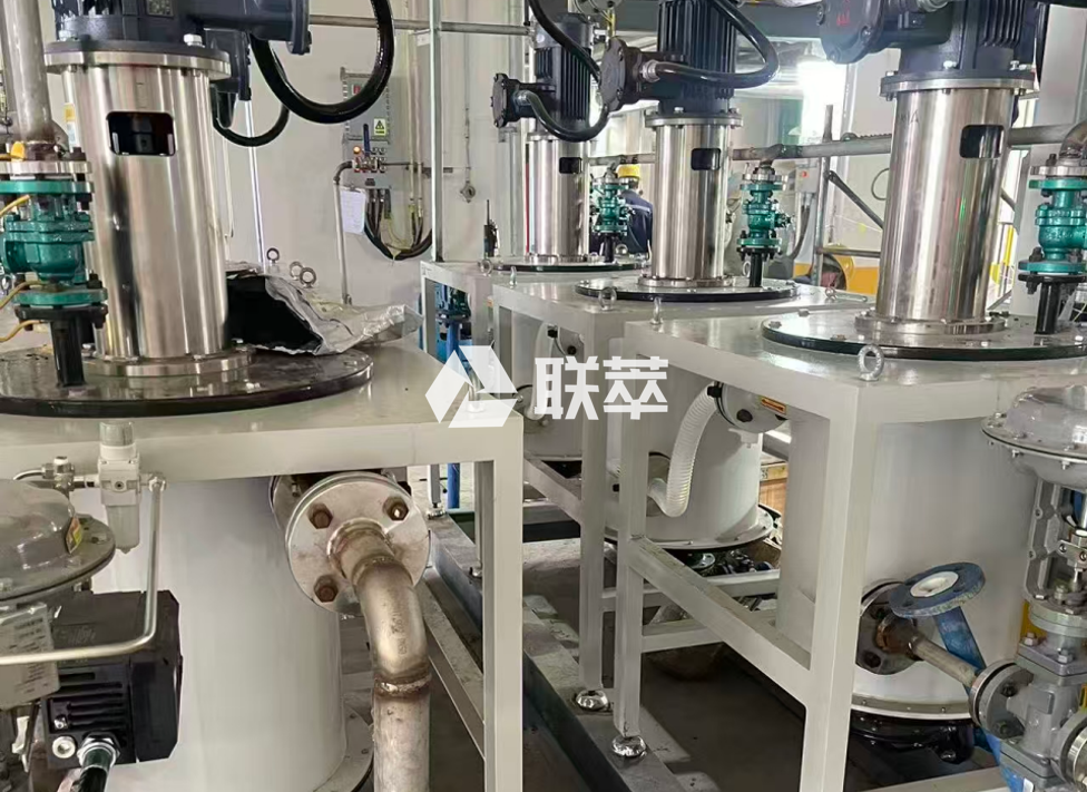 半导体氨水萃取分离：为什么越来越多企业选山东联萃离心萃取机