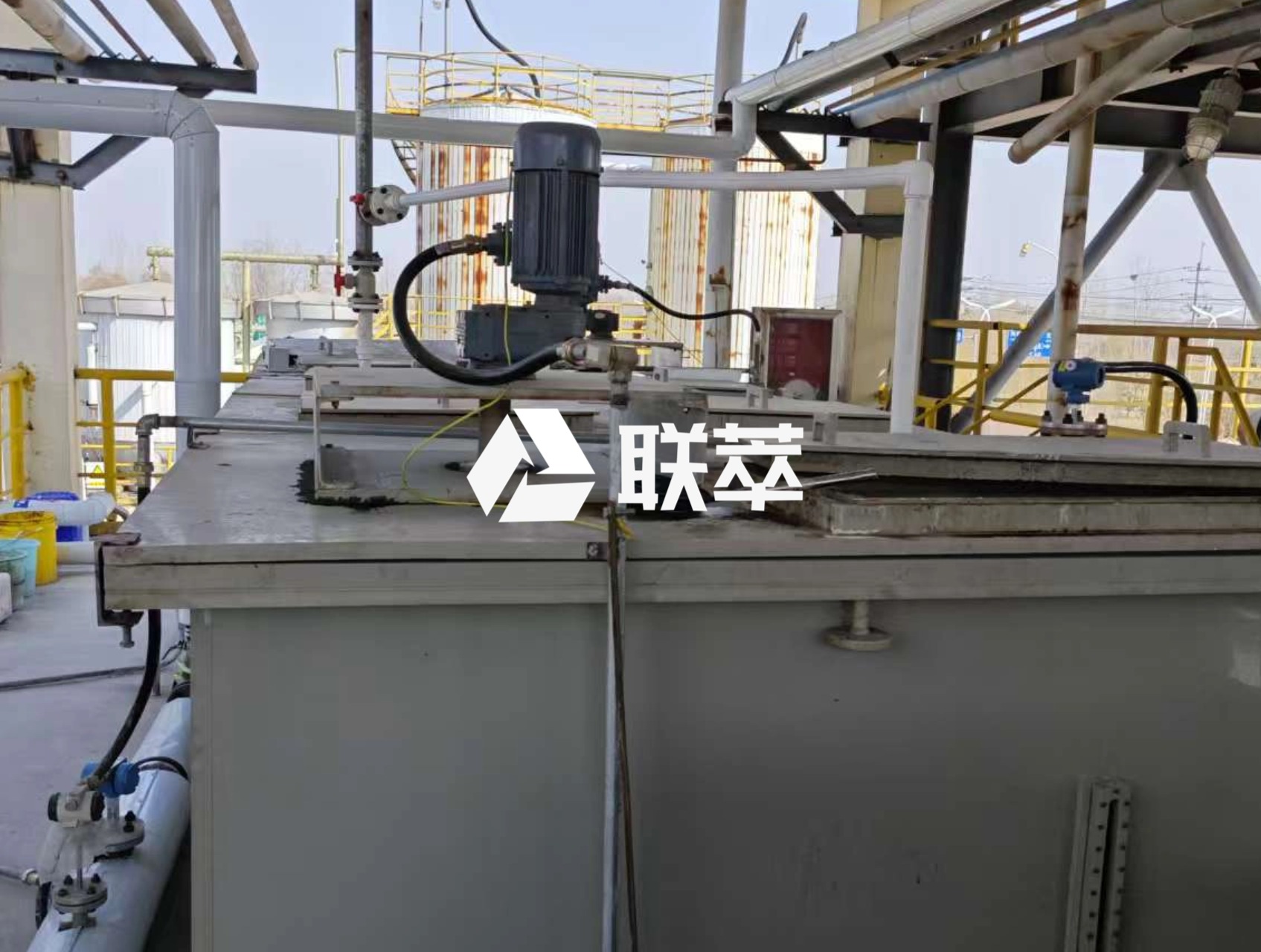 铷铯分离的工业级实践：山东联萃工业型萃取槽生产应用